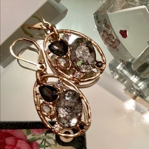 Beautiful lever back vintage earrings